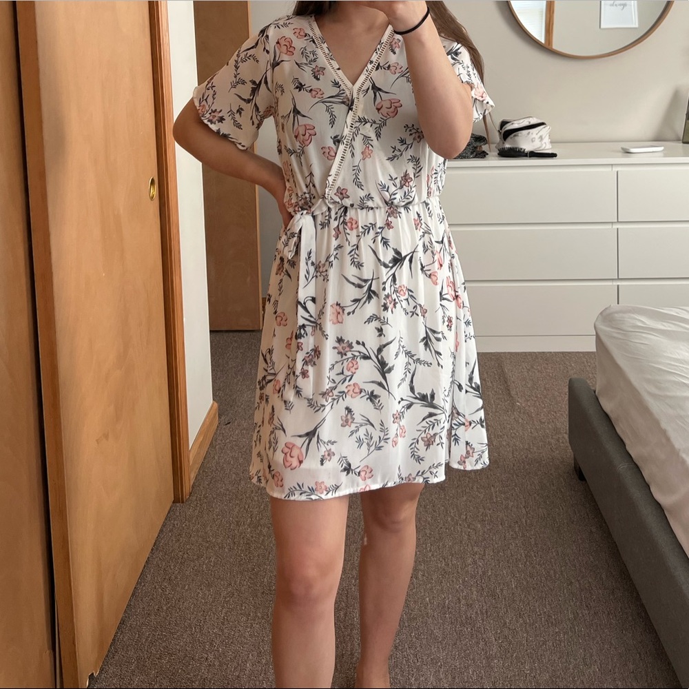 Floral short sleeve dress